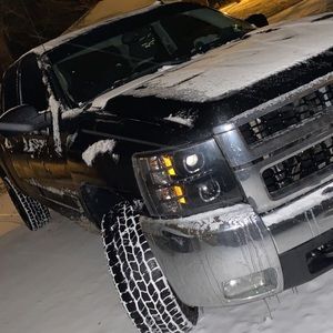 Meet your Posher, Conner